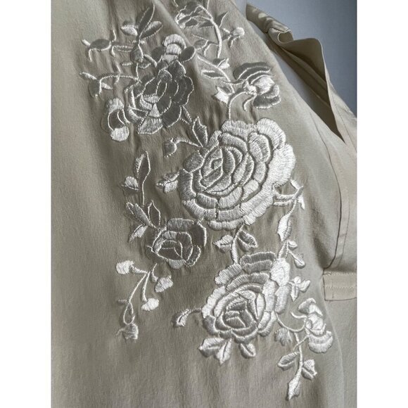 Fifteen-Twenty Silk Short Raglan Sleeve XS Embroidered Rose Flowy Blouse USA - Picture 16 of 16